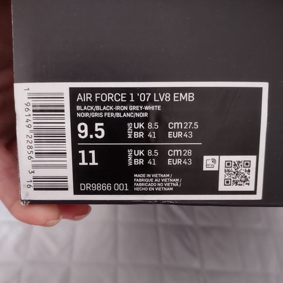 NIB Nike Air Force 1 '07 LV8 EMB World Champ Black and Purple Size 9 1/2 - Picture 5 of 6